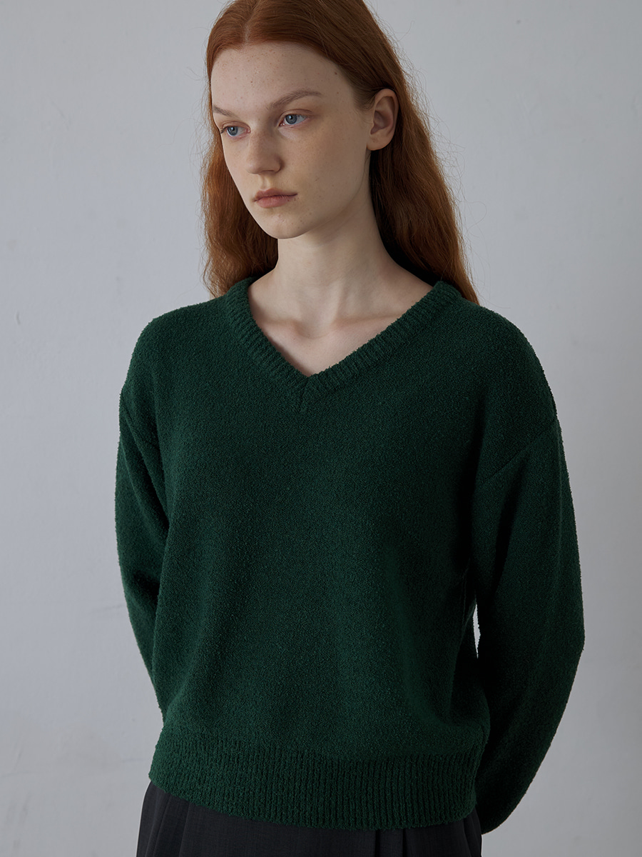 [WOMEN] BOUCLE V NECK SWEATER_Forest Green
