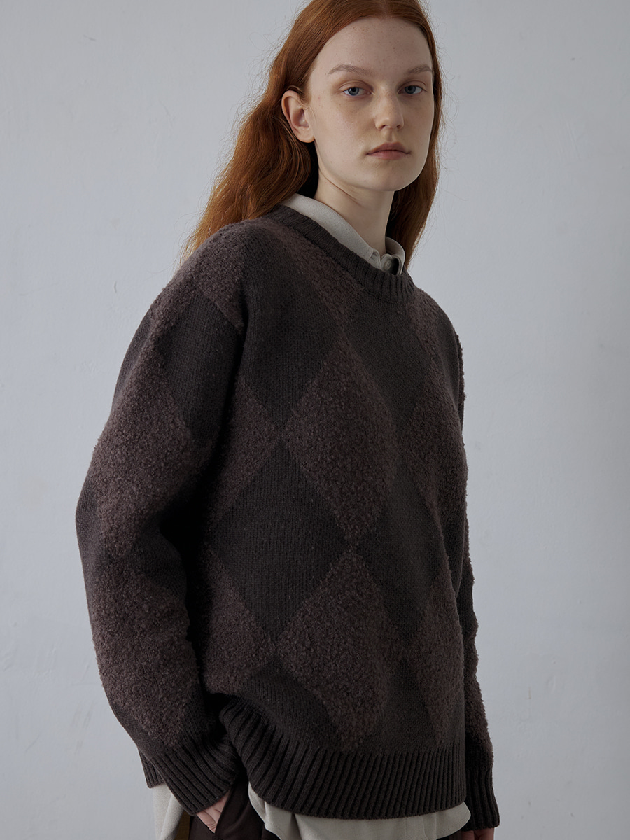 [Woman] ARGYLE TEXTURED PULLOVER_Wood Brown