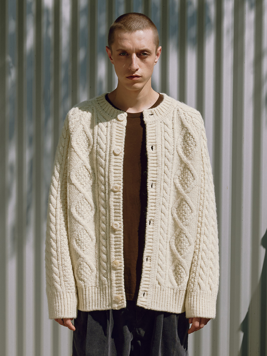 [MEN] HEAVY WOOL CABLE CARDIGAN_Ivory
